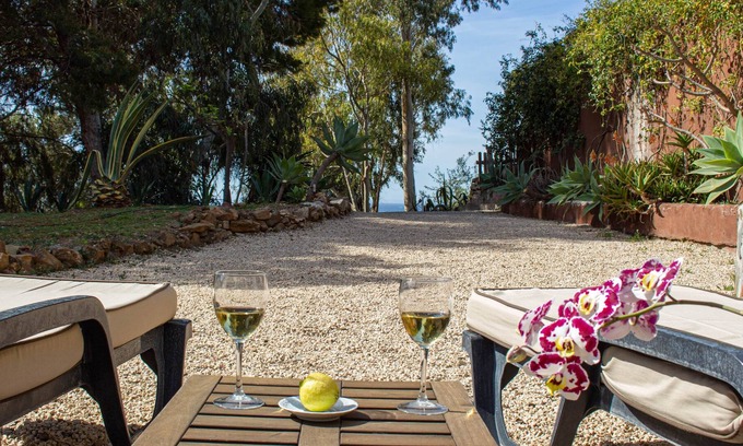 Mezquitilla Apartment | Albaida 2. Vacaciones en entorno privilegiado.