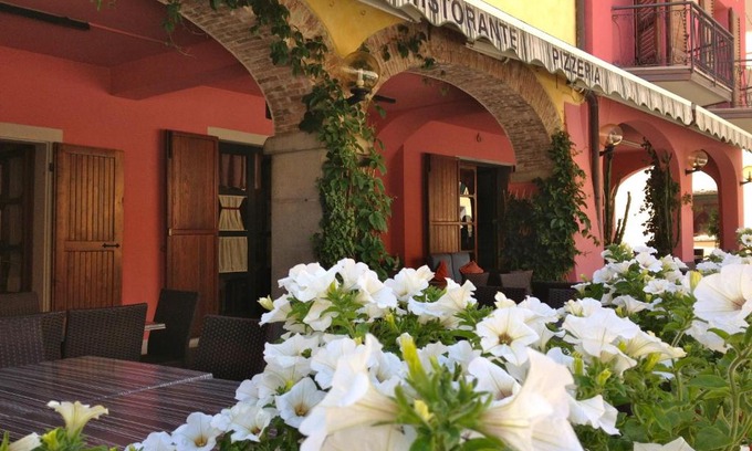 Firenzuola House | Albergo Ristorante La Rocca