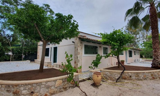 Drepano House | Alcippe