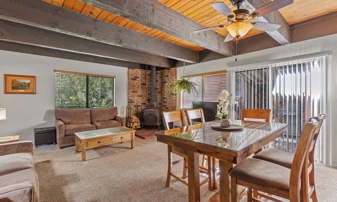 June Lake House | Alderman 2b - Two-bedroom pet-friendly bungalow.