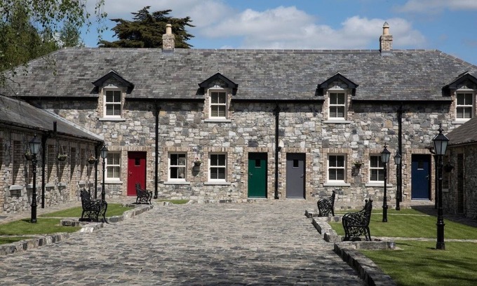 Leixlip Cottage | Alensgrove Cottages No. 05
