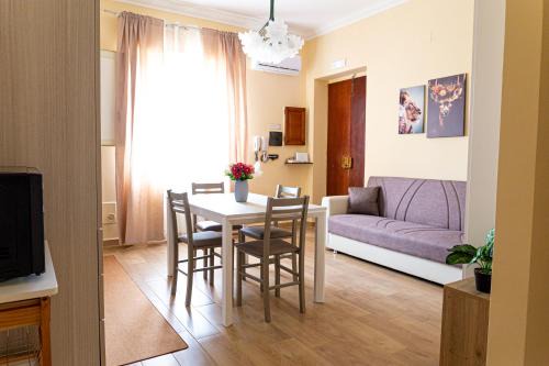 Crotone Apartment | Alexas rooms Crotone
