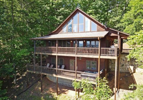 Ridges Over the Lake House | All About The Views