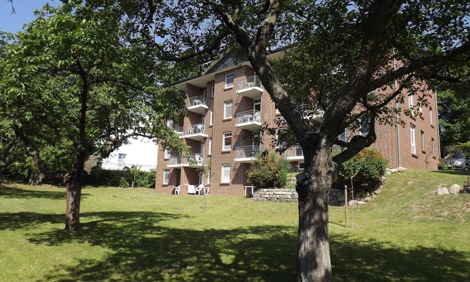 Zinnowitz Apartment | all annual. Apartment 2 adults. (+ 2 Ki.) Beach with swimming pool, sauna, balcony, incl. Parking.