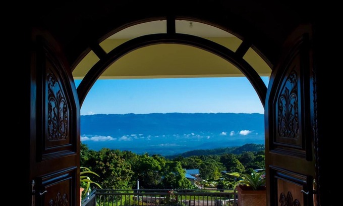 Malvern House | Allenview Guesthouse