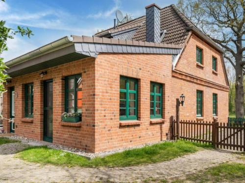 Zierow House | Alma