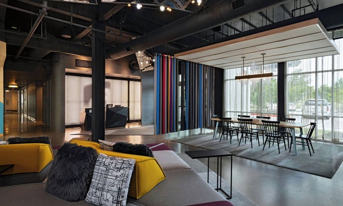 East Oak Hill Hotel | Aloft Austin Southwest
