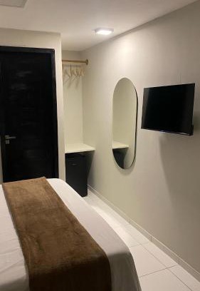 Floresta Velha House | Aloha Noronha Suites