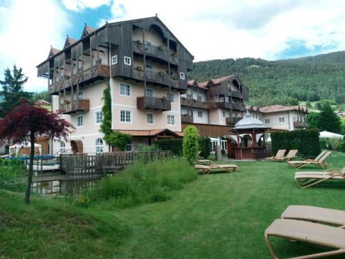 Costa Hotel | Alpen Hotel Eghel