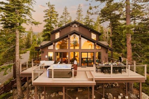 Meeks Bay Ski Chalet | Alpenglow Aerie - StayLuxe Rubicon
