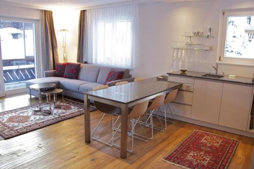 Saas-Fee Apartment | Alpenhof