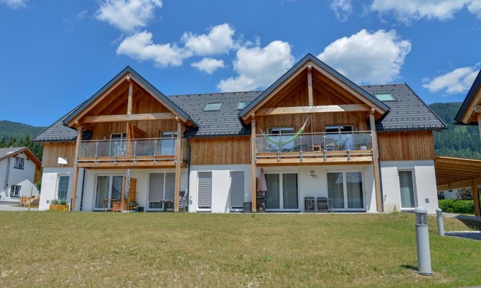 Zauchen Apartment | Alpine Chalet Pia Top 5 by AA Holiday Homes