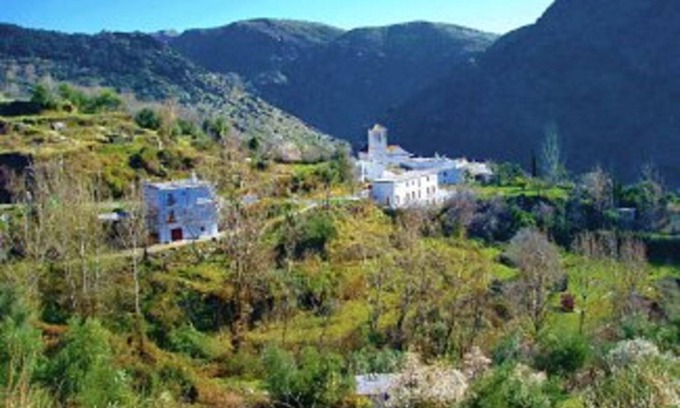 Ferreirola House | Alpujarras. 500 Year Old Stone House In Whitewashed Hamlet. A Walkers’ Heaven!