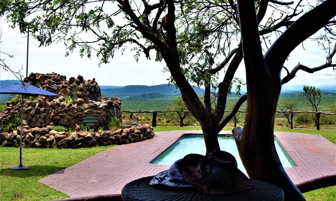 Colenso Cabin | Amaka Private Game Reserve and Safaris