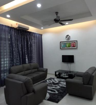 Kampung Sura Masjid House | Amanda Homestay Dungun 1