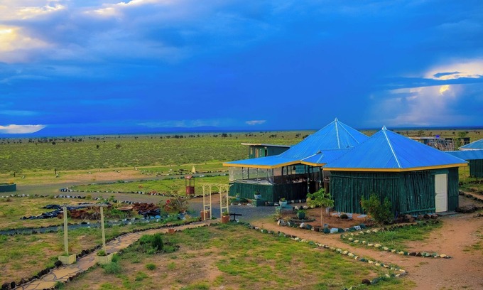 Amboseli Cabin | Amanya 2-Bedroom Self Catering Tent