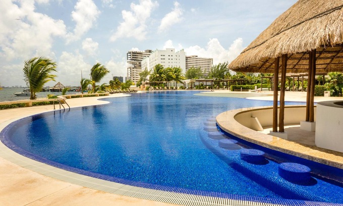 Puerto Juarez Hotel | Amara by Andiani