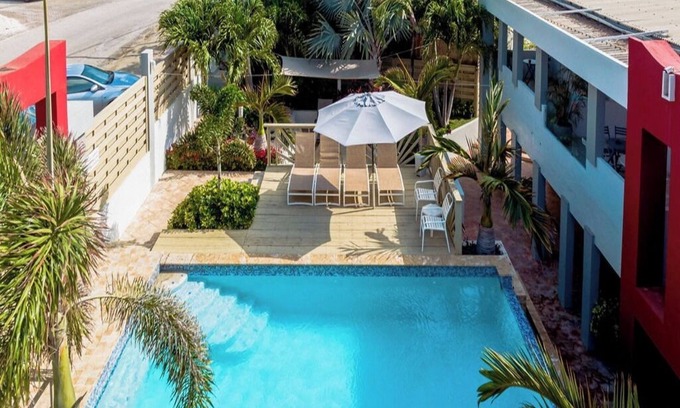 Boegoeroei Apartment | Amazing 2BR 1BA w/Pool~ Close to the Beach ~ BBQ!