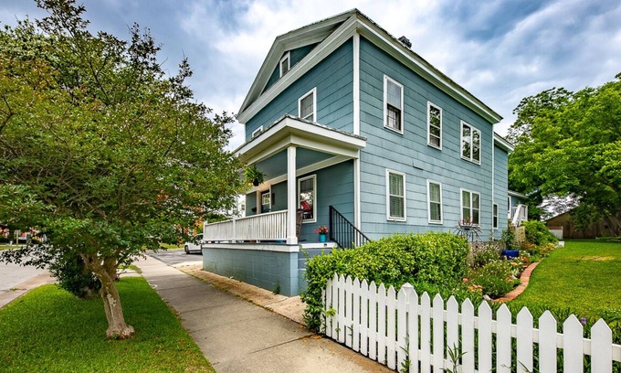 New Bern House | Amazing 3 BR House/Downtown New Bern/Sleeps 8