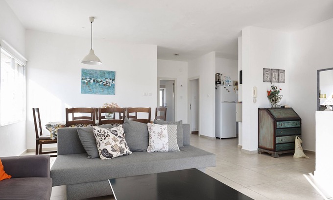 Nachlaot Apartment | Amazing apartment in the heart of Jerusalem