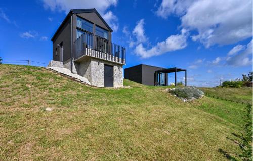 Strigova House | Amazing Home In Banfi With Sauna