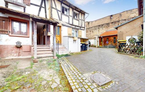 Bouxwiller House | Amazing Home In Bouxwiller With Wifi