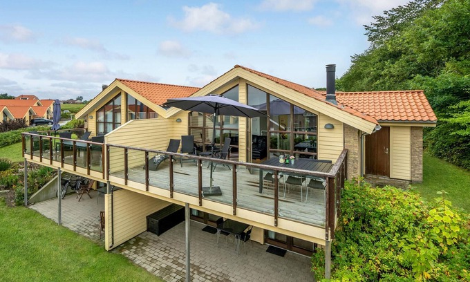 Rendbjerg House | Amazing home in Egernsund with sauna