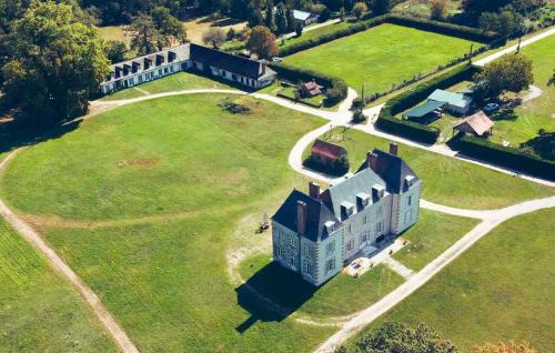 Ligny-le-Ribault House | Amazing Home In Ligny Le Ribault