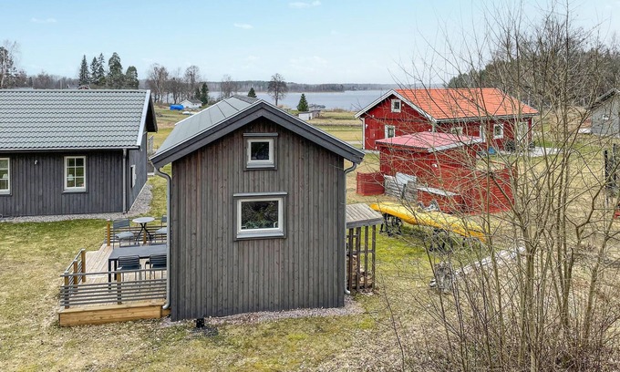 Orebro County House | Amazing home in Glanshammar with WiFi