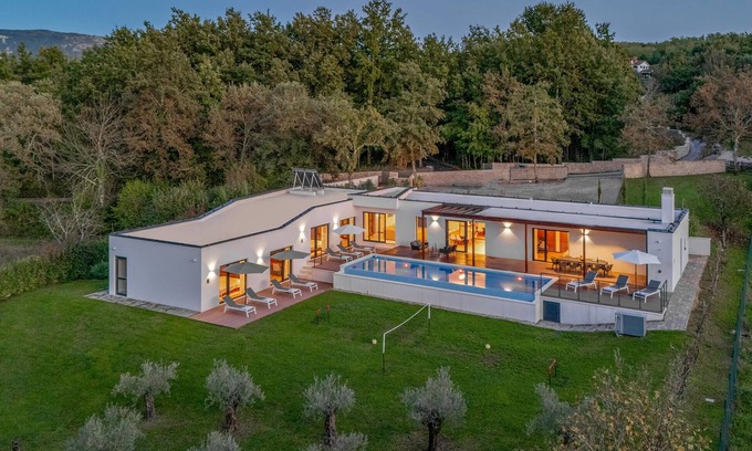 Boljevici House | Amazing home in Krsan