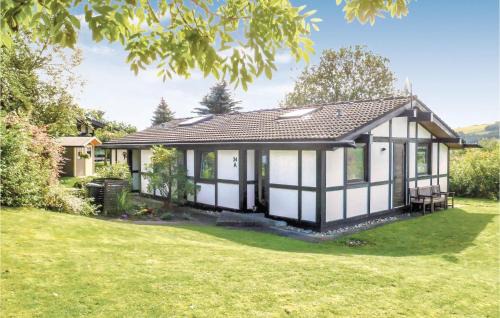 Feriendorf Hennesee House | Amazing Home In Meschede With Wifi