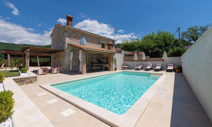 Kaldir House | Amazing home in Motovun