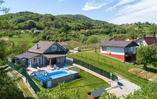 Sveti Kriz House | Amazing Home In Sveti Kriz