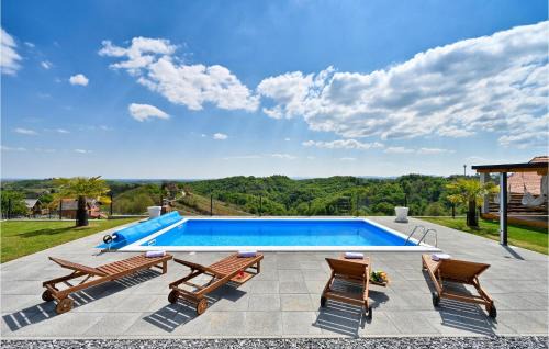 Vinica House | Amazing Home In Vinica Breg With Wifi