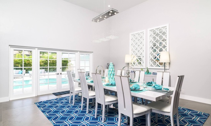 Emerald Hills House | AMAZING LARGE NEWLY REMODELED ESTATE HOME