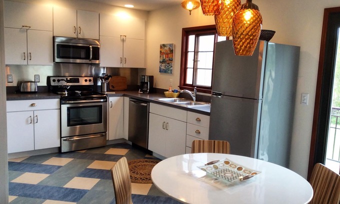 Ocracoke Cottage | Amazing Lighthouse Views and Delightful Decor!