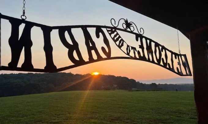 Cleveland Cabin | Amazing Mountain Views, Cabin, Private Farm Setting, Convenient Location