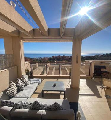 Los Puertos Apartment | Amazing Sea View!