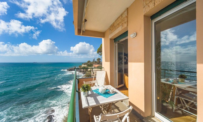Nervi Apartment | Amazing seaview apartment Nervi - Genova