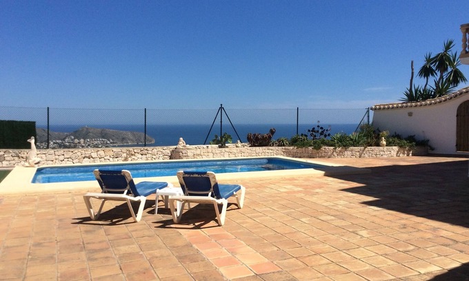 Benimeit Apartment | Amazing Views, 3 Bed Apmt, own Pool with large terrace and garden.