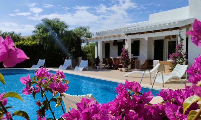 Sant Lluis Villa | Amazing villa near the beach