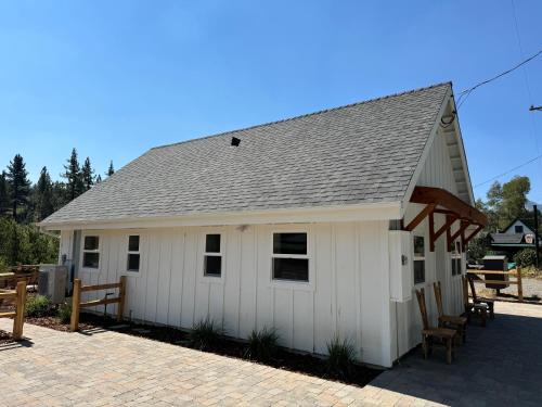 Markleeville Apartment | Ambrosia Hour on the Markleeville River