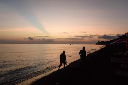 Purwakerti Hotel | Amed Sunset Beach