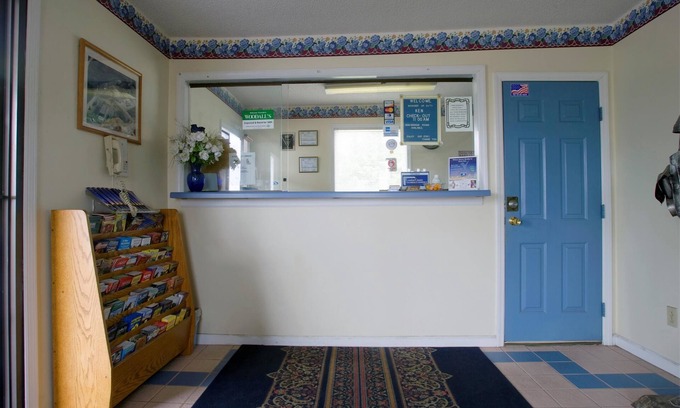 Loudon Hotel | Americas Best Value Inn Loudon Lenoir City