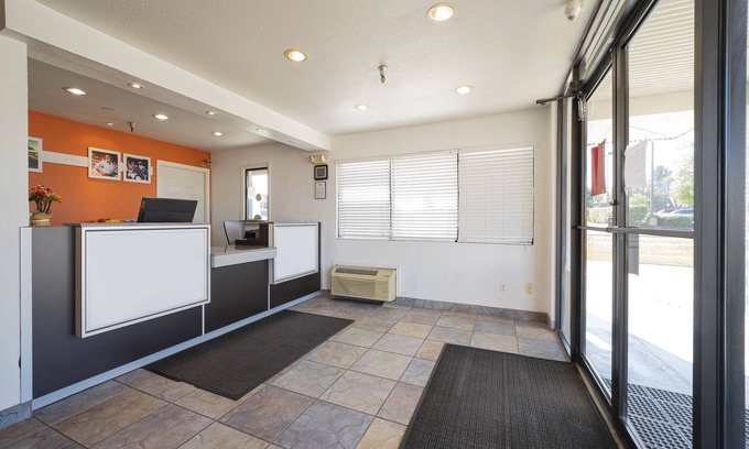 Humble Hotel | Americas Best Value Inn & Suites Humble