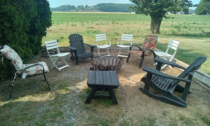 Gap Other | AMISH STAY W/HORSE AND BUGGY RIDES/ALSO FIRE PIT AND WATER SLIDE BOUSES HOUSE