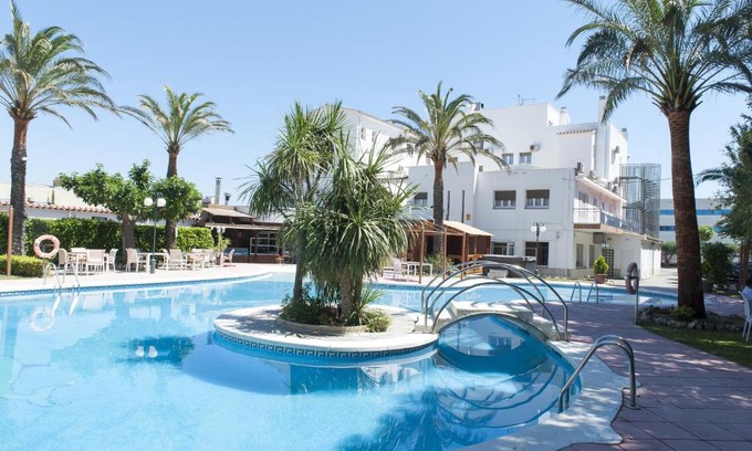 Empuriabrava Hotel | Ampuria Inn