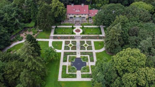 Municipality of Laren House | Amsterdamgarden - stunning garden villa with pool close to Amsterdam