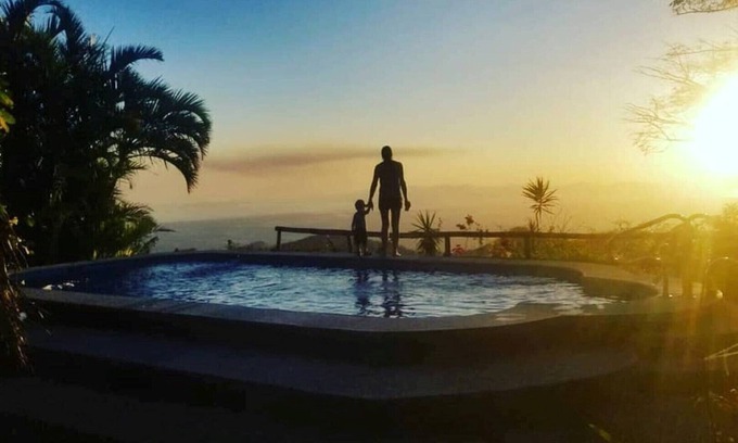 Tajo Alto Resort | AN AMAZING DOME IN THE JUNGLE