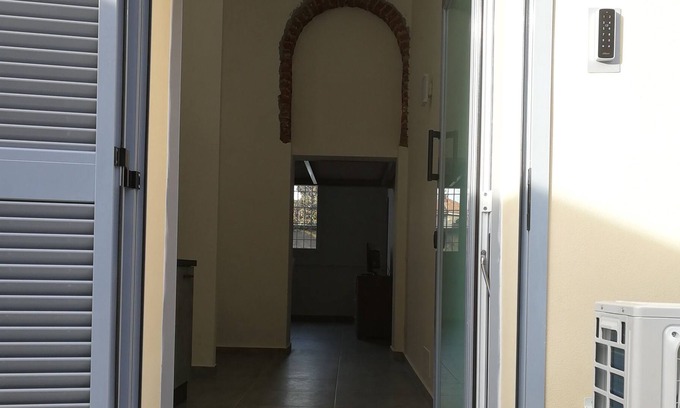 Corsico Apartment | ANCIENT POSTERIA 2